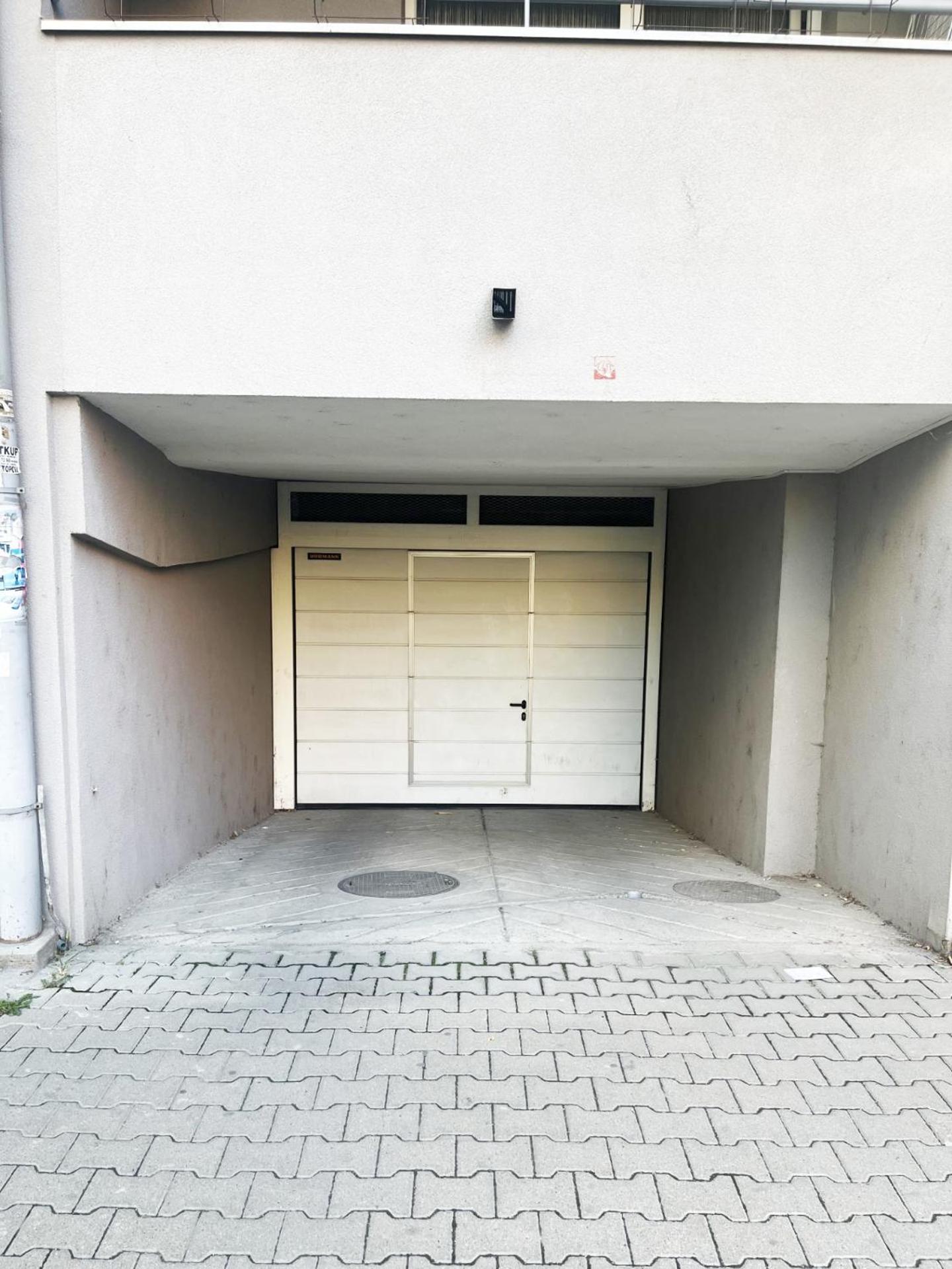 Apartment Vera With Free Garage نوفي ساد المظهر الخارجي الصورة